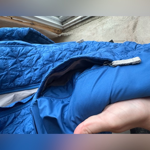 The North Face Women’s Light Weight Jacket Blue Zip Up Sz Small - Picture 4 of 9